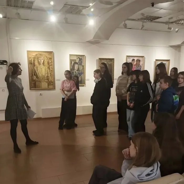 Экскурсия в Галерею!