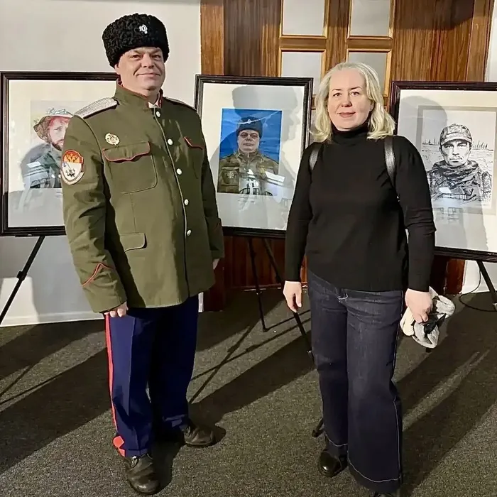​ Герои на ПОЛОТНАХ! ​