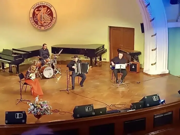 9_mHpvloYMS19mxvecj3u6eKC9n8nZhsUQ9jBgsEEmOo2Y0DGLxO6ILVVU_74fbhEzhDbEhEUmc7sgPhFJYU8M7Q